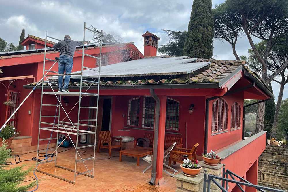 pulire pannelli solari roma Impresa di pulizia Roma